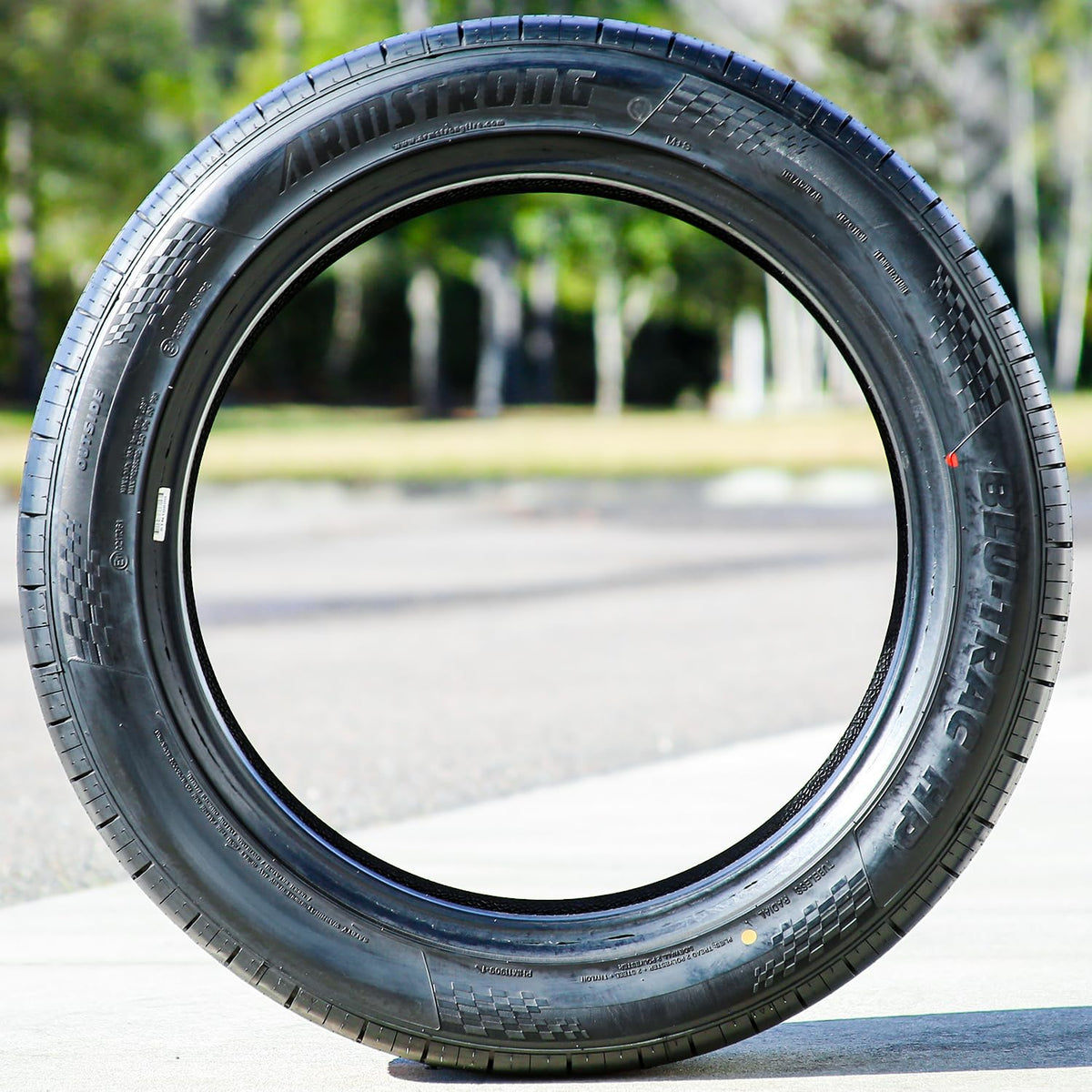 235/45R18 98W XL All Season Passenger Tire B12673