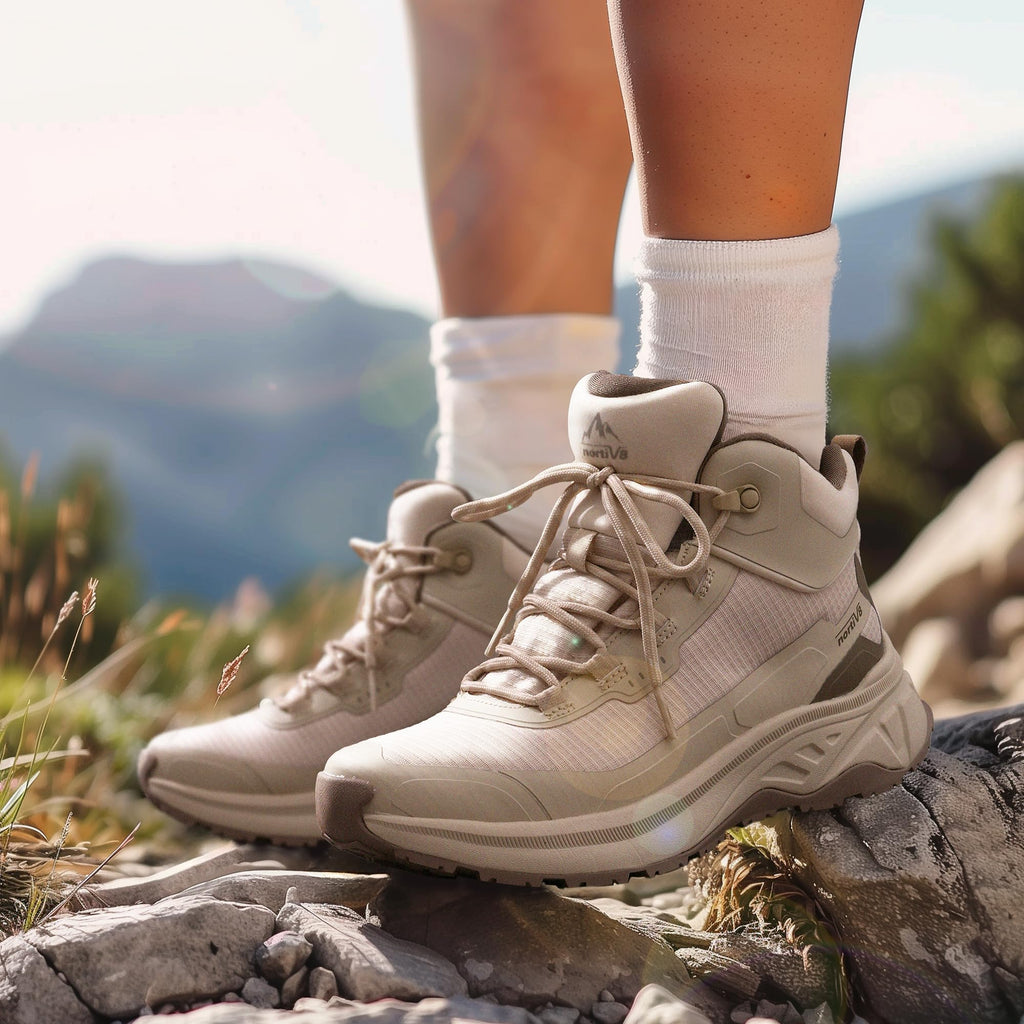 Lightweight Ankle Hiking Boots Q814076