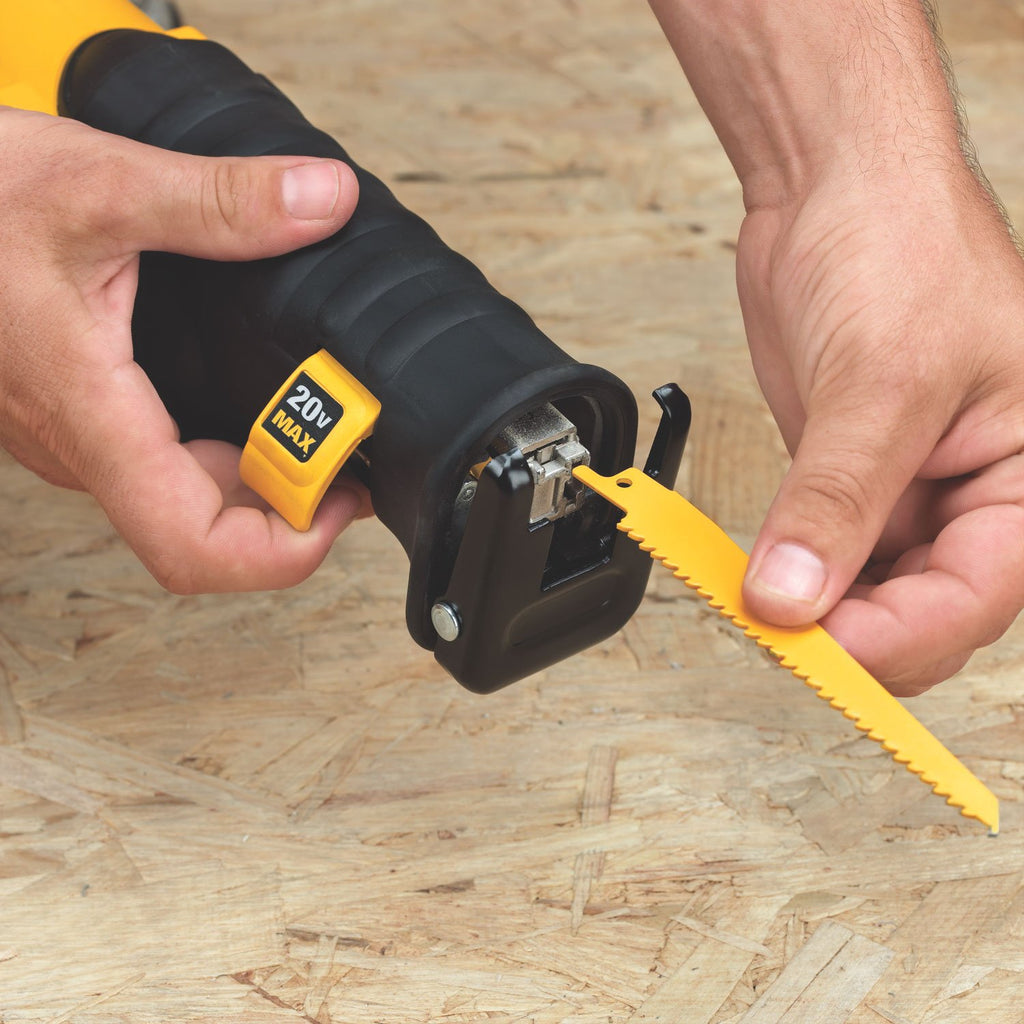 20-Volt Li-Ion Reciprocating Saw Kit I3282